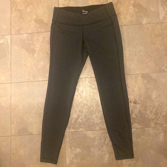 Old navy grey houndstooth like leggings sz medium M - Picture 1 of 3